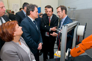 Dicomol with the President of Catalonia goverment in extension facility act of ASCAMM