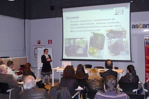 Dicomol comparte su experiencia con otras empresas del sector